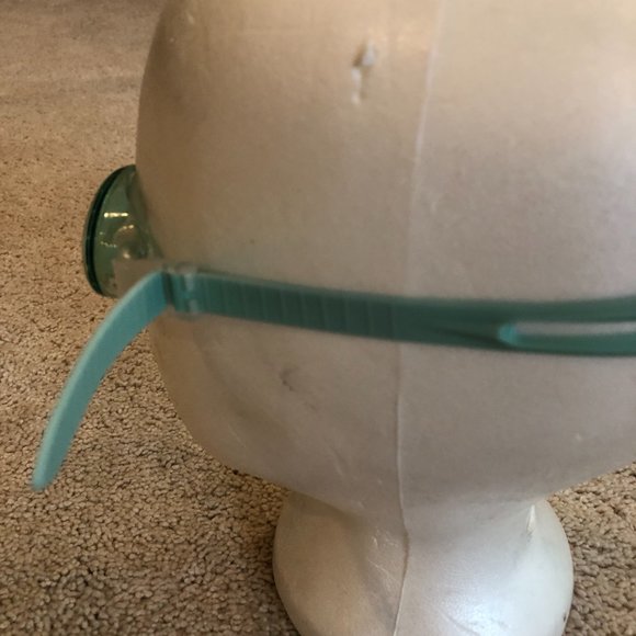 SPEEDO LIGHT GREEN CLEAR SWIM GLASSES/GOGGLES ADJUSTABLE - Picture 5 of 13